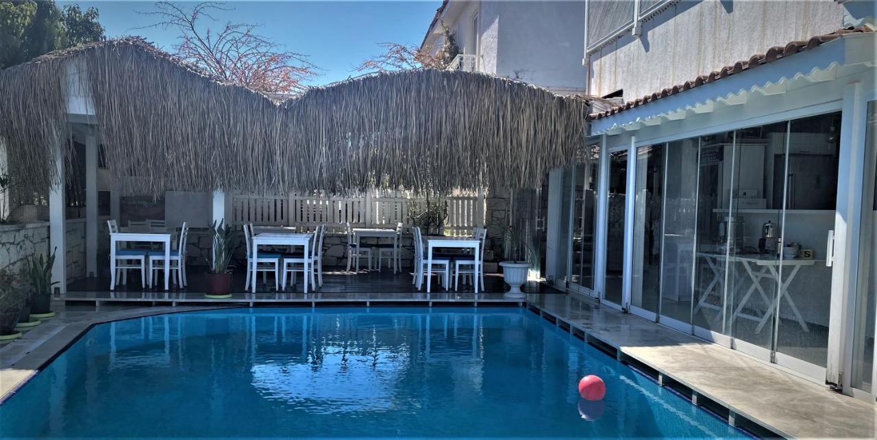 Alacati Eldoris Butik Hotel Luaran gambar