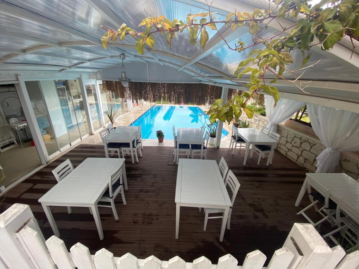 Alacati Eldoris Butik Hotel Luaran gambar