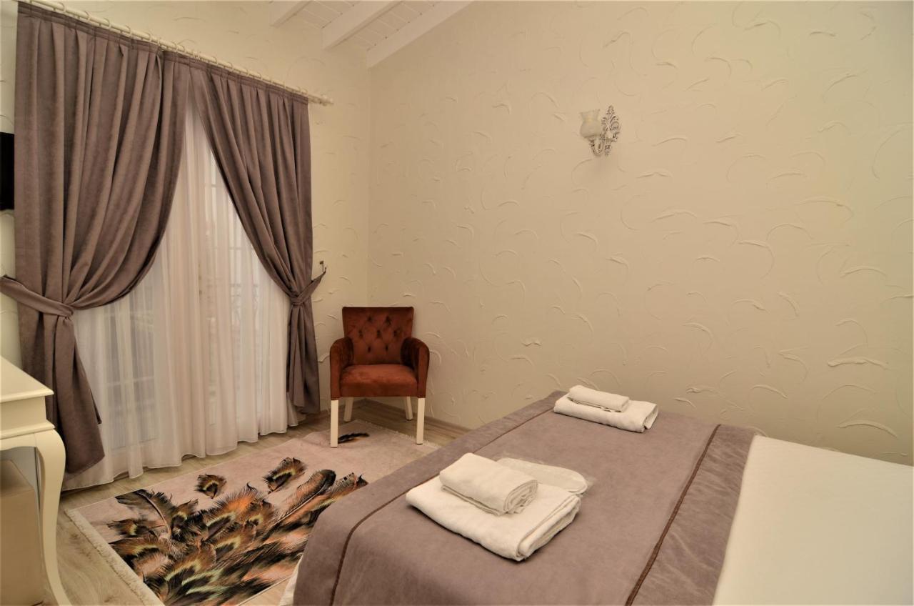 Alacati Eldoris Butik Hotel Luaran gambar