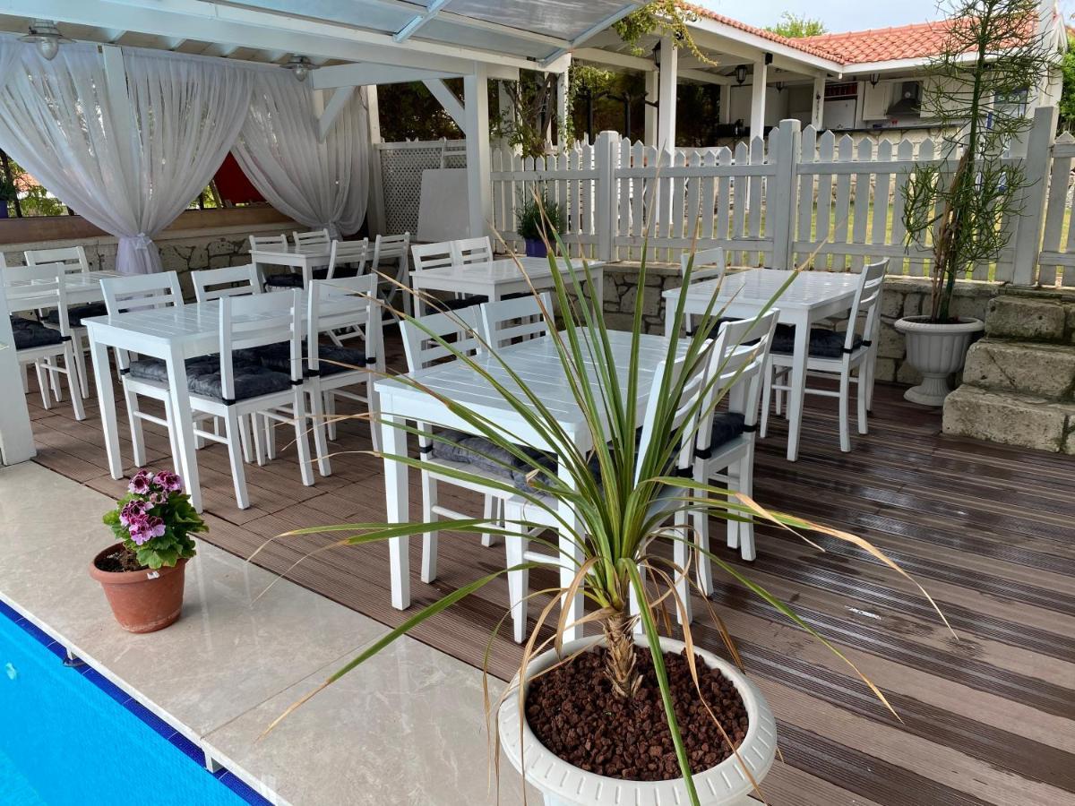 Alacati Eldoris Butik Hotel Luaran gambar