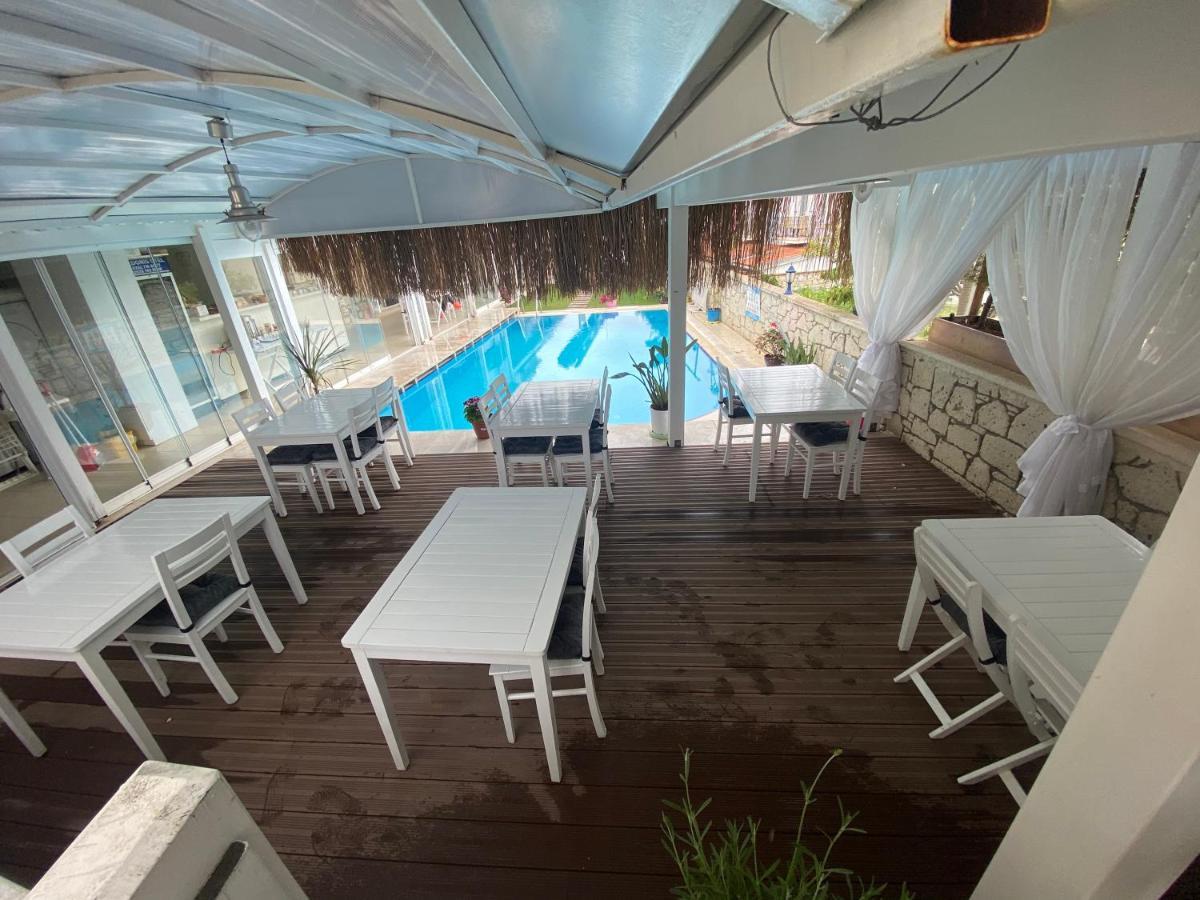 Alacati Eldoris Butik Hotel Luaran gambar